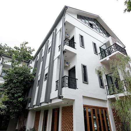 The Locals Chiang Mai Hotel Bagian luar foto