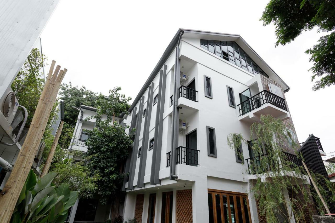 The Locals Chiang Mai Hotel Bagian luar foto