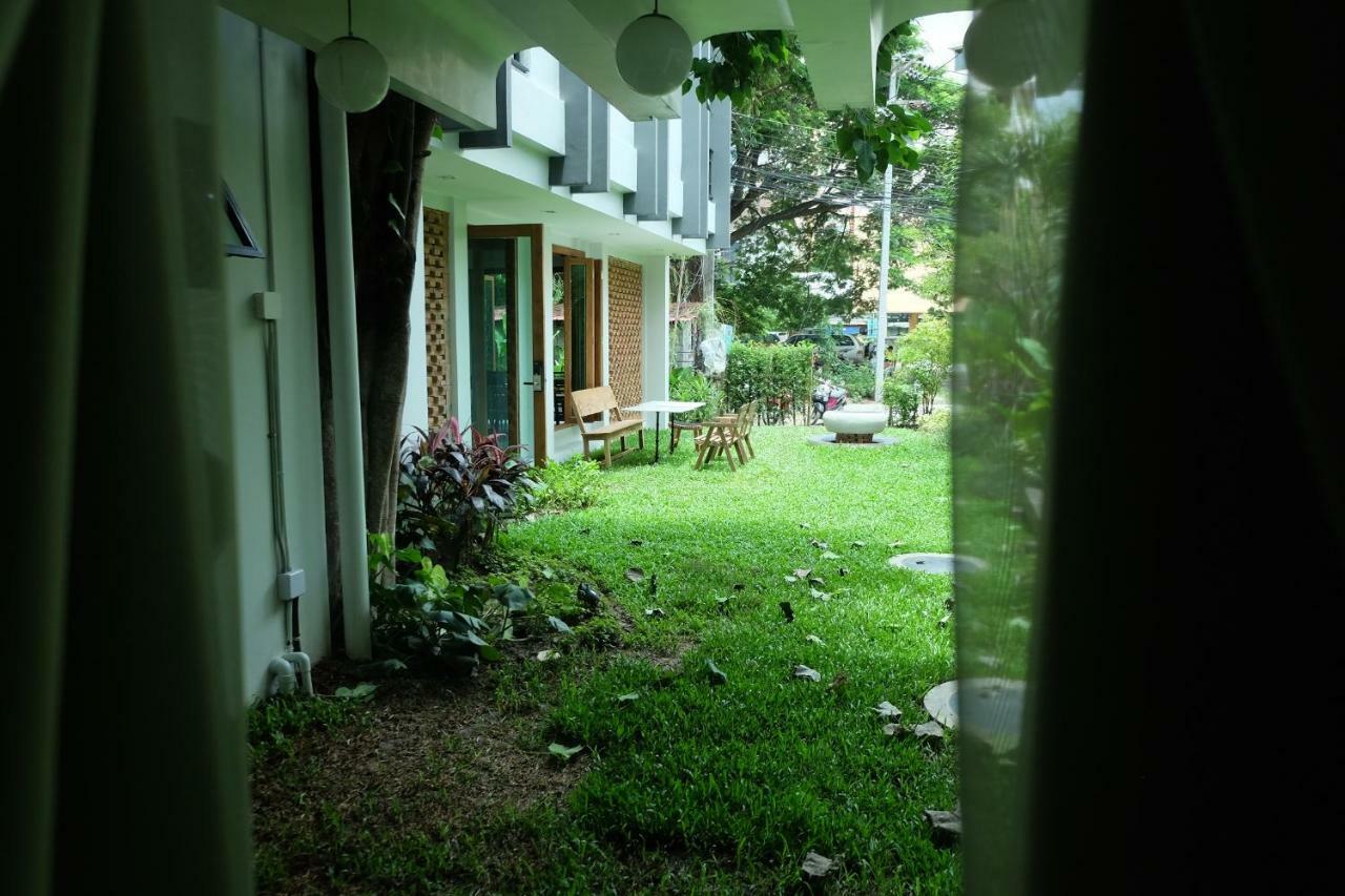 The Locals Chiang Mai Hotel Bagian luar foto