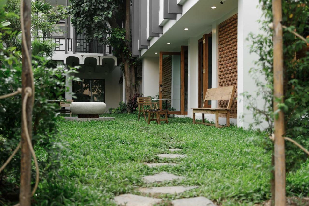 The Locals Chiang Mai Hotel Bagian luar foto